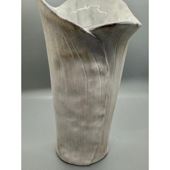 Signed Art Red Clay Vase White Leaf Embossed Matte with White Glazed Interior - Picture 3 of 10